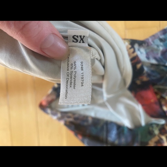 Boston Proper XS Dressy Tank - Picture 5 of 5